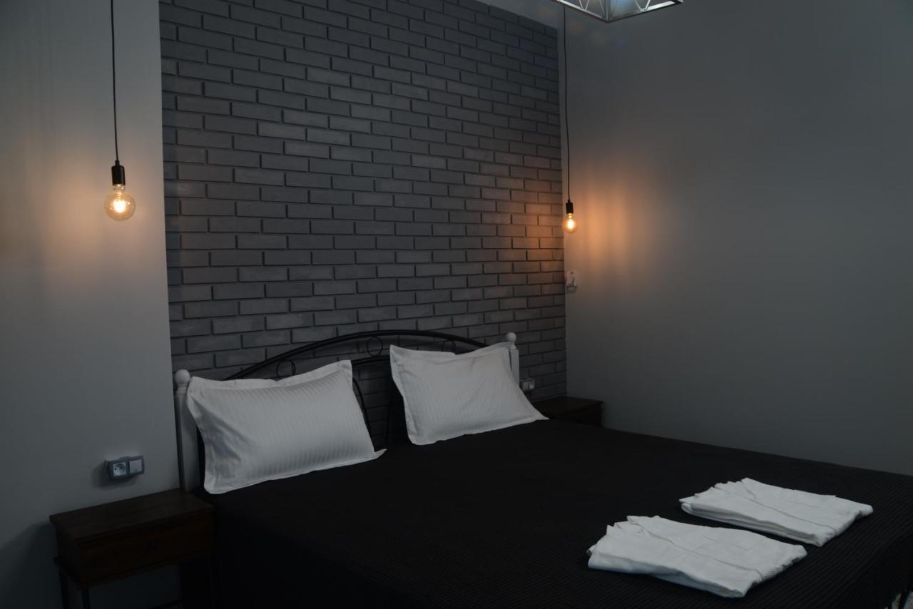 Hi Hotel อัลมาตี ภายนอก รูปภาพ
