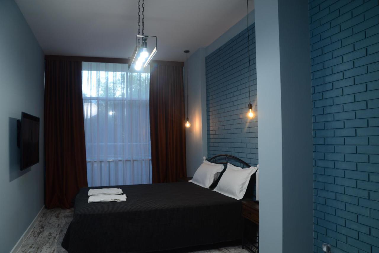 Hi Hotel อัลมาตี ภายนอก รูปภาพ
