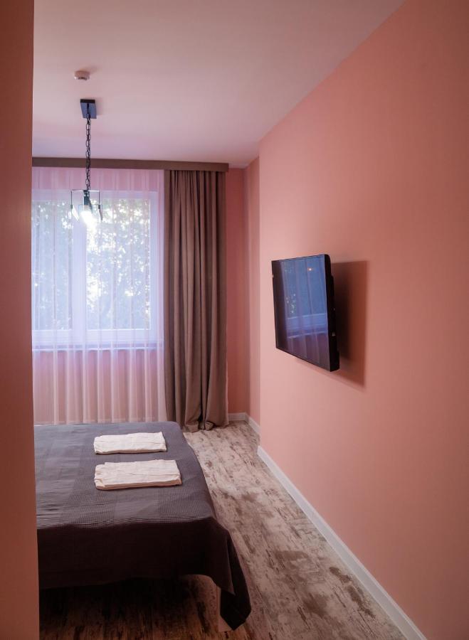 Hi Hotel อัลมาตี ภายนอก รูปภาพ